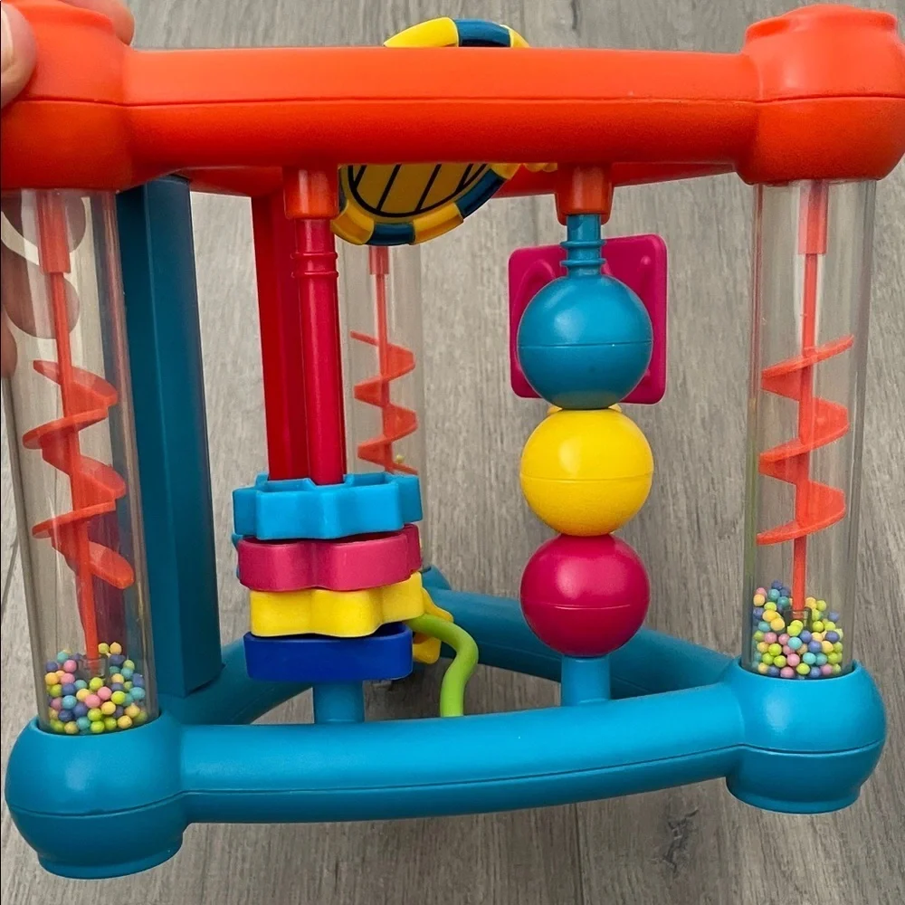 Infantino Vibrant Activity Triangle with Orange and Blue